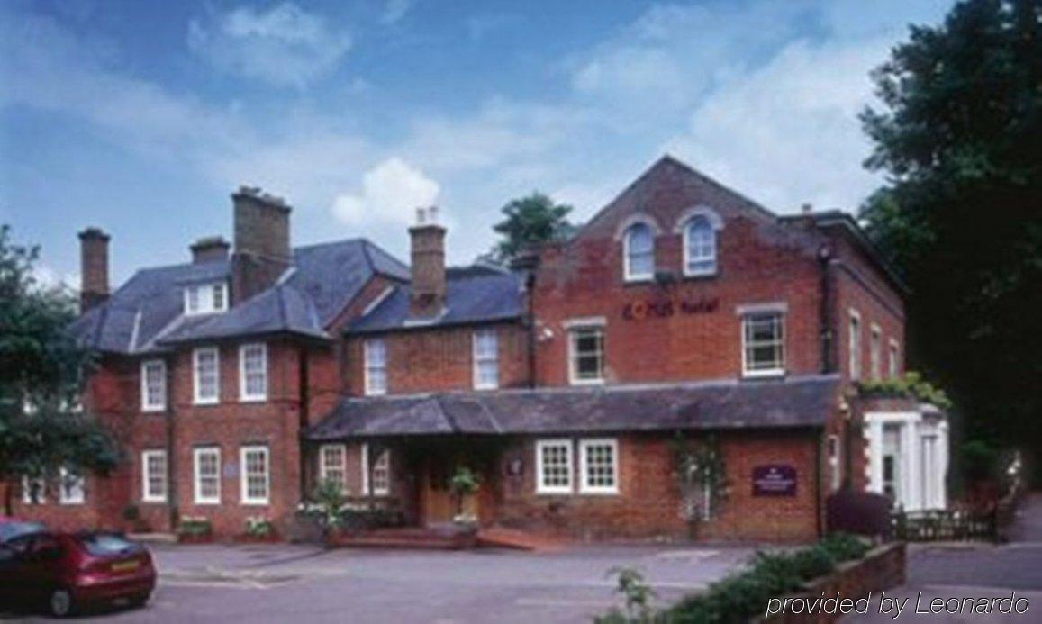 Waterloo Hotel Crowthorne Zewnętrze zdjęcie