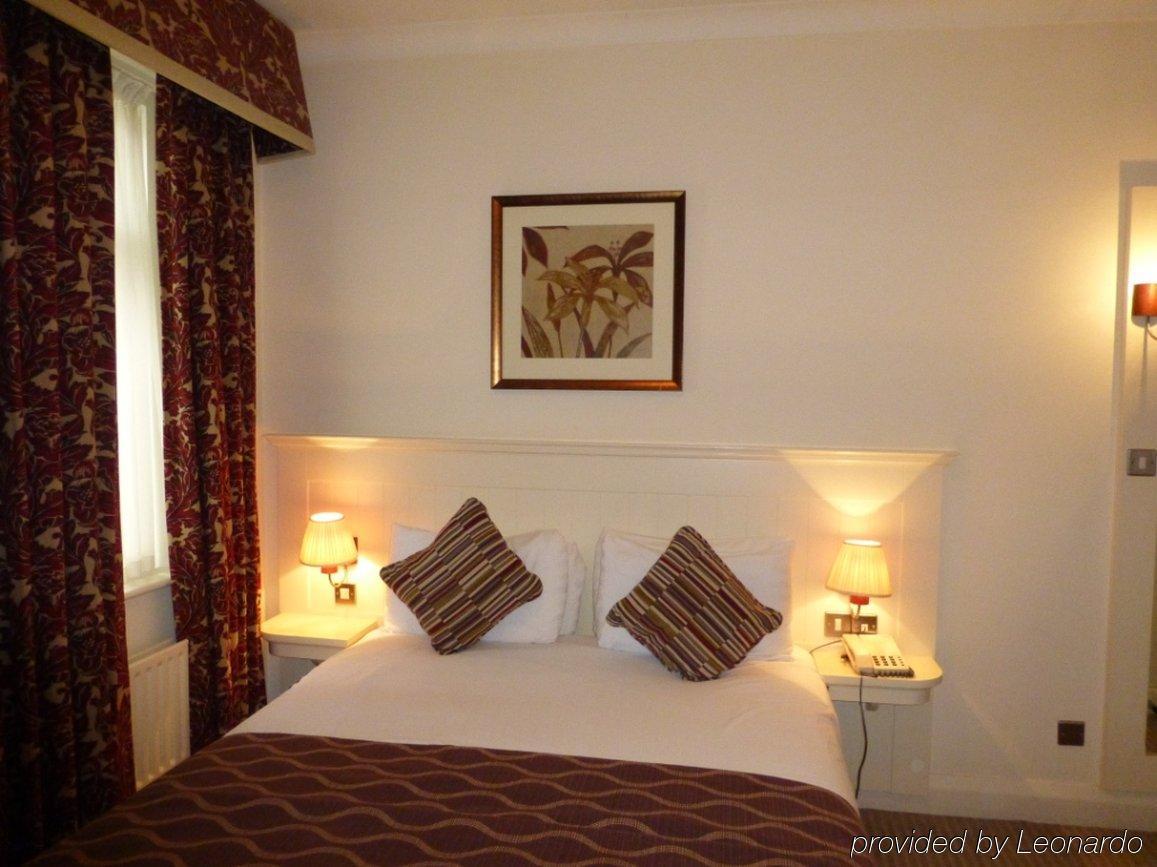 Waterloo Hotel Crowthorne Zewnętrze zdjęcie
