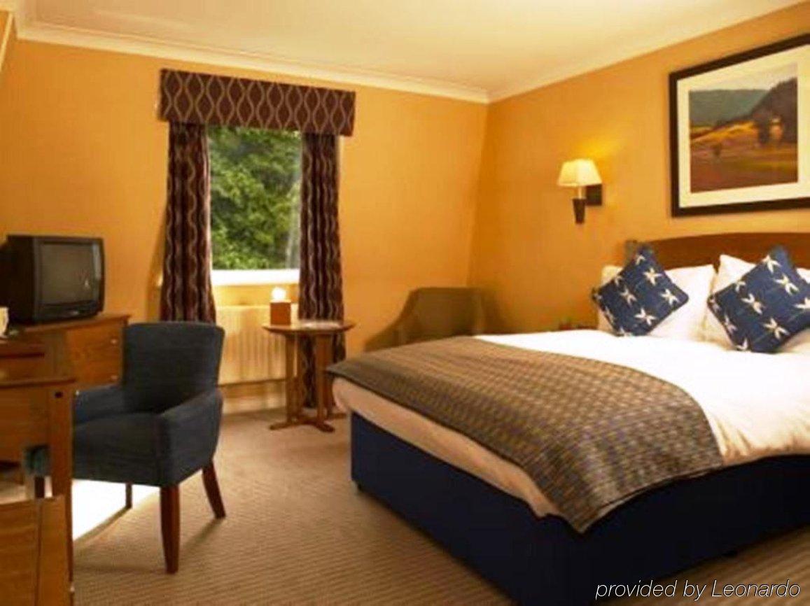 Waterloo Hotel Crowthorne Zewnętrze zdjęcie